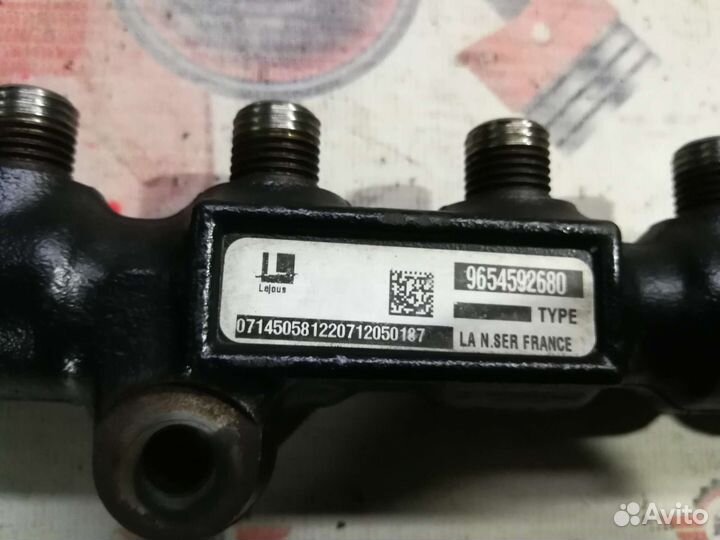 Рампа топливная Ford Focus 2 дизель