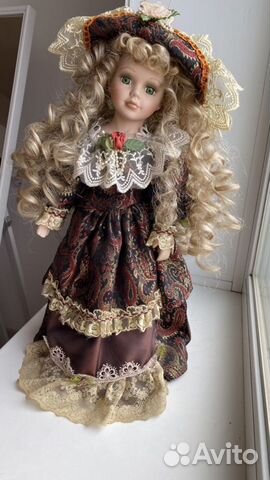Кукла фарфоровая большая