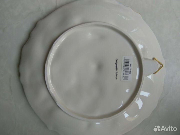 Новая. Тарелка настенная lefard лефард Тайвань