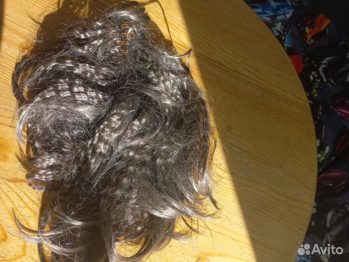 Хвост шиньон на крабе