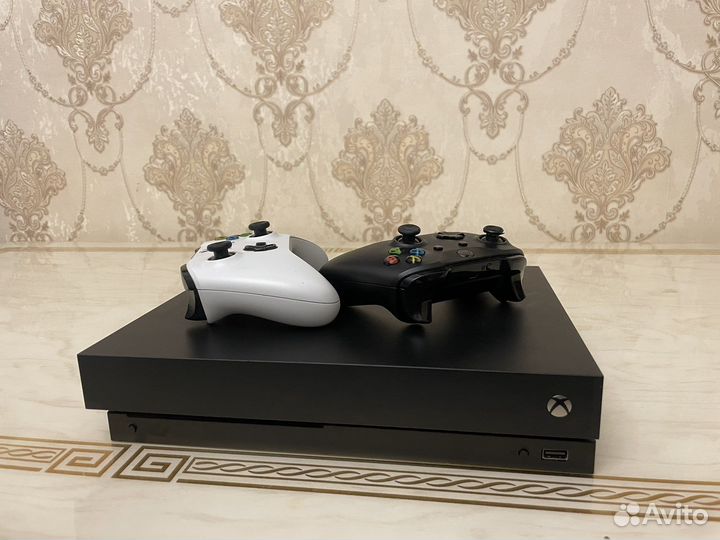 Xbox One X 1tb