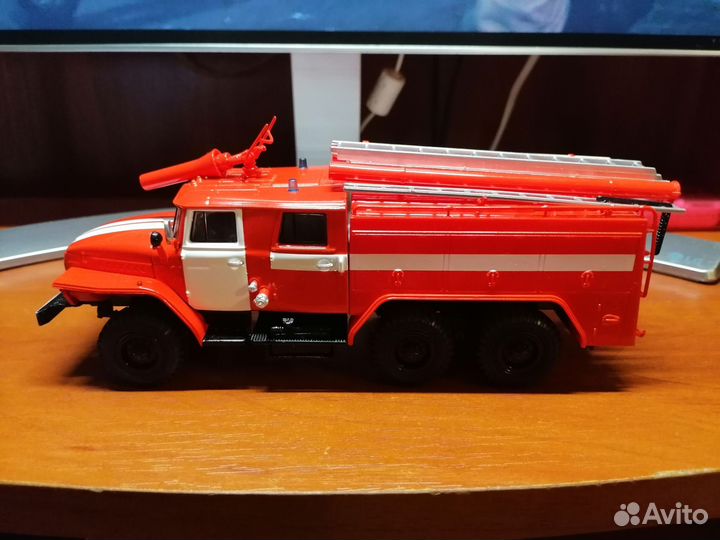 Модель грузовика