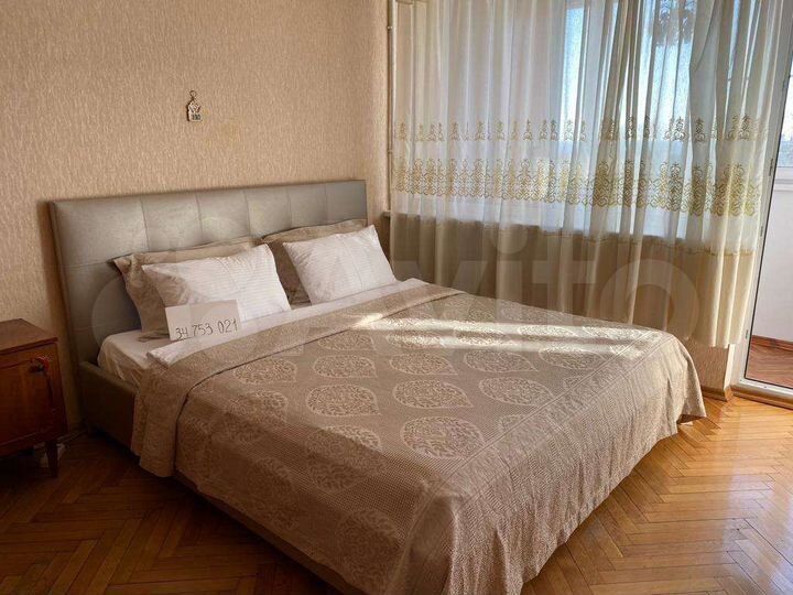 2-к. квартира, 64 м², 9/14 эт.