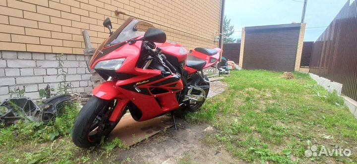 Honda cbr1000rr