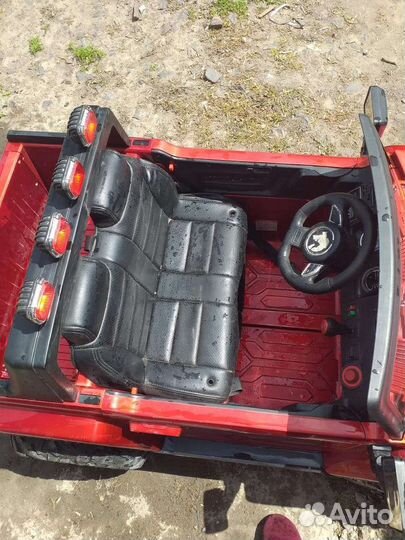 Детский электромобиль джип