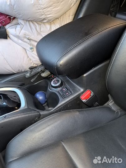 Подлокотник Ниссан x-trail Т32