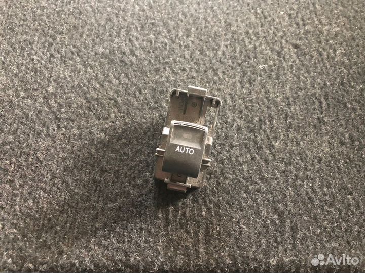 Toyota Camry V50 камри Кнопка Стеклоподъемника