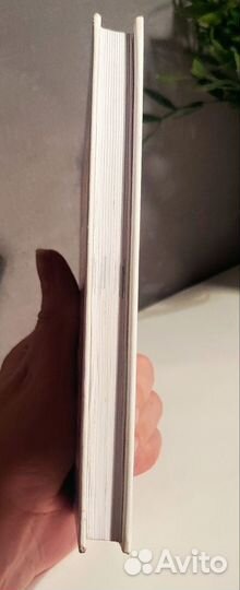 Кира Ласкари 