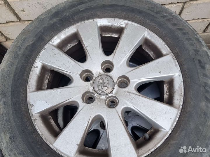 Bridgestone Dueler H/P 215/60 R16 27L
