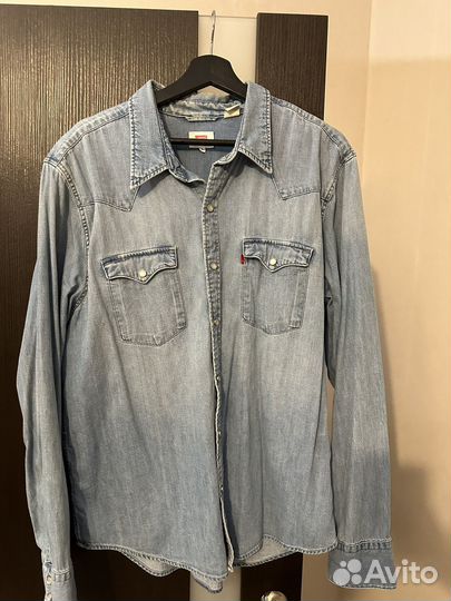 Джинсовая рубашка levis