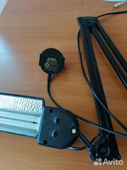 Лампа настольная