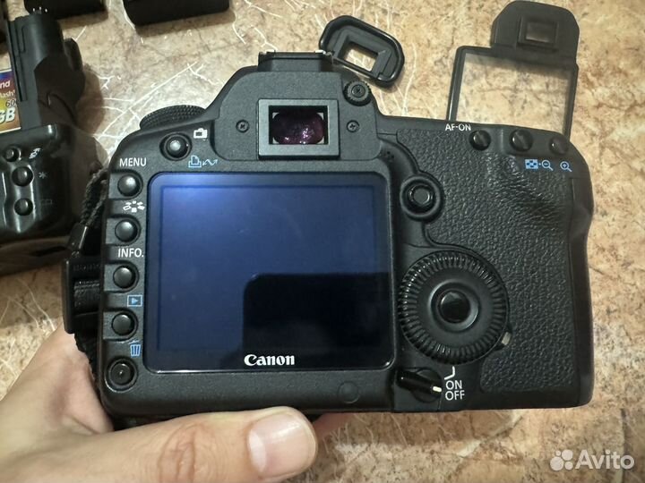 Canon eos 5D mark ii