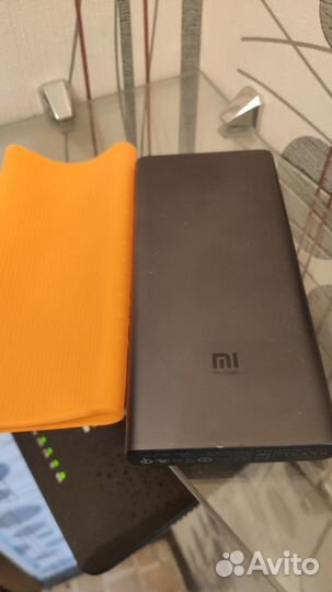 Powerbank Xiaomi 10000mah с беспроводной зарядкой