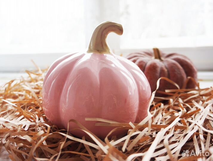 Тыква декоративная керамическая розовая, декор