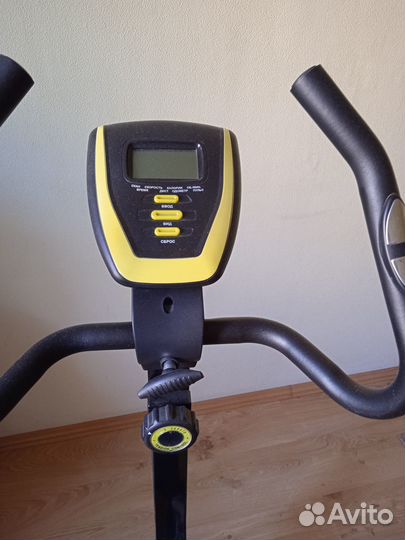 Велотренажер б/y