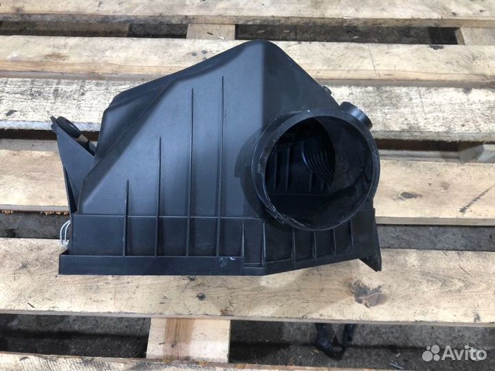 Корпус воздушного фильтра Bmw 5 E60 N52B30 2005