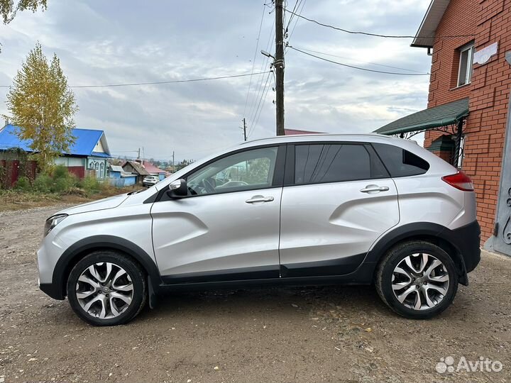 LADA XRAY Cross 1.8 МТ, 2019, 57 500 км