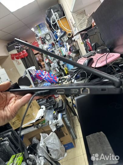 Японец Fujitsu e5511 i5-1135g7/8/256/ISP