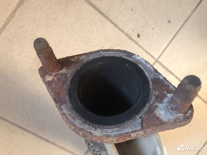 Труба приёмная Rio 3, Solaris 1