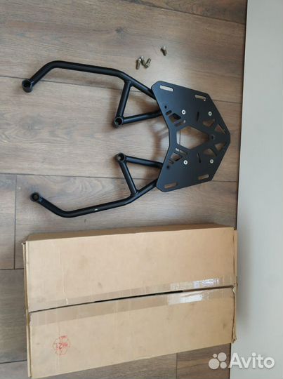 Крепеж центрального кофра KTM 390 Adventure