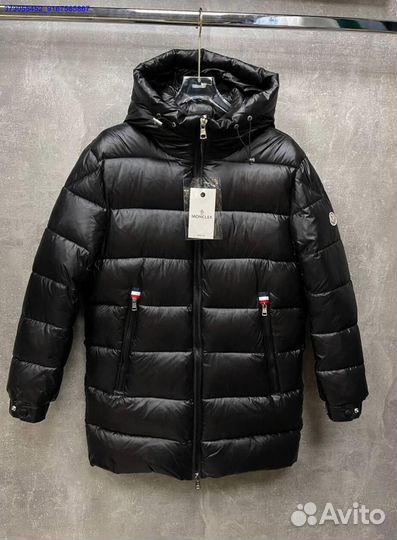 Уют в каждом стежке: пуховик Moncler