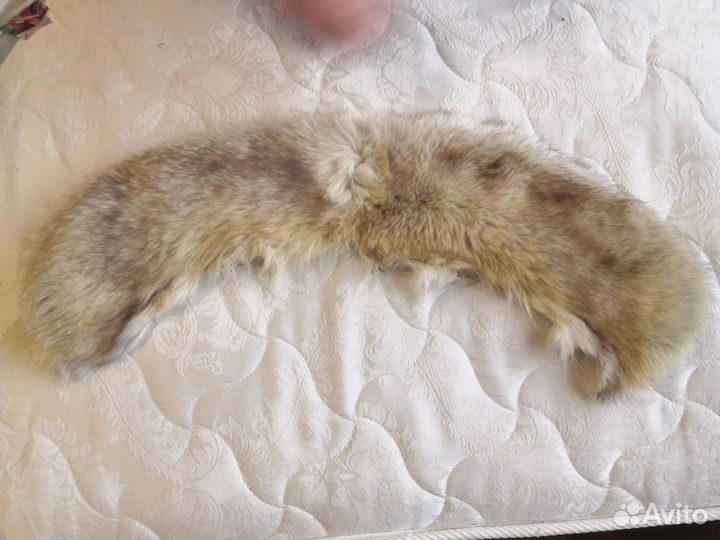 Меховой воротник песец