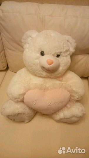 Плюшевый медведь