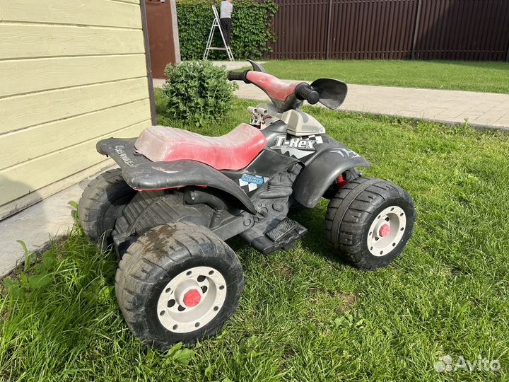 Квадроцикл электрический для детей Peg Perego