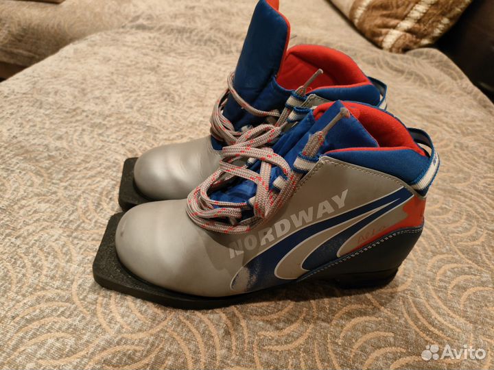 Лыжные ботинки 37 размер