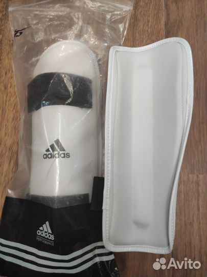 Защита голени для тхэквондо Adidas