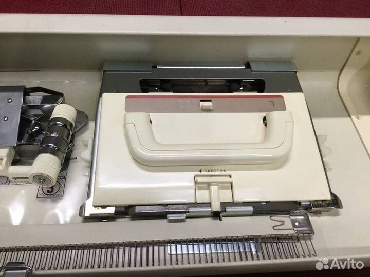 Вязальная машина Brother KH 930 / 850