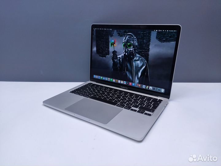MacBook Pro 13