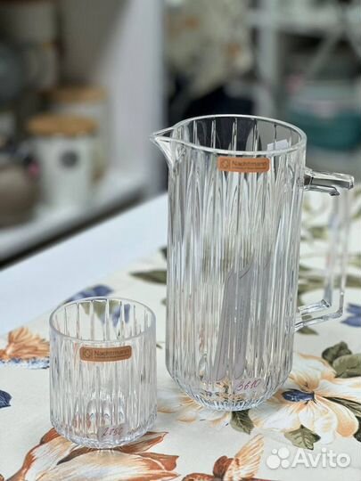 Граыин и стаканы Нахтман