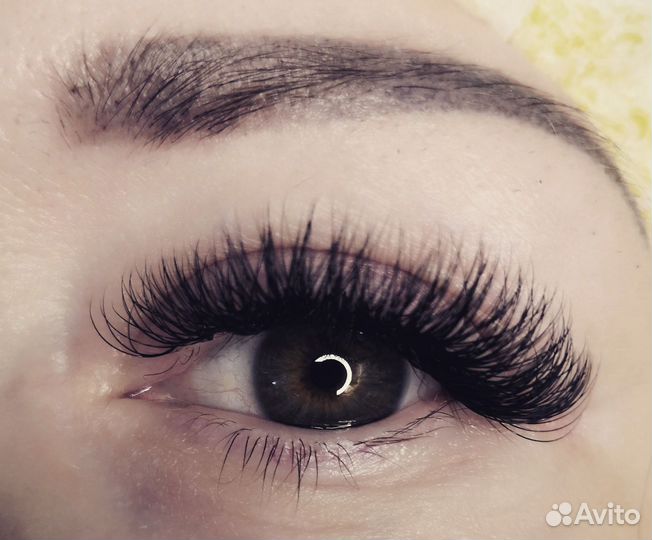 Наращивание ресниц, ламинирование, покраска бровей