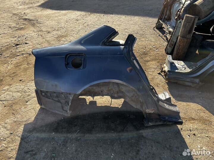 Заднее правое крыло четверт Audi a4 b7