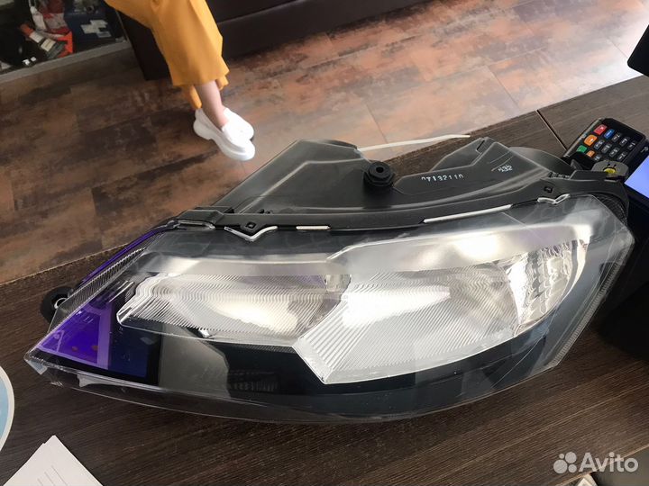 Фара левая Skoda Rapid 2013 арт. 20F132052B