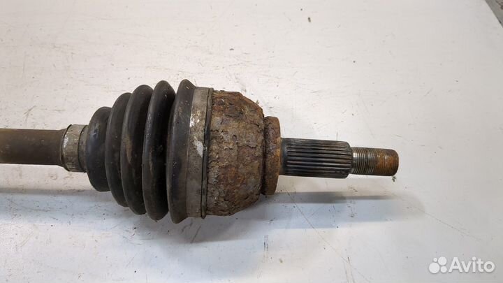 Полуось левая передняя Renault Trafic