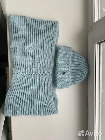 Шапка с шарфом