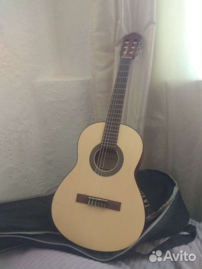 Электро классическая гитара Parkwood