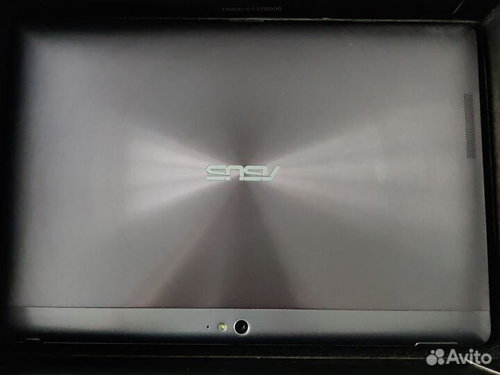 Планшет asus TF700T c клавиатурой