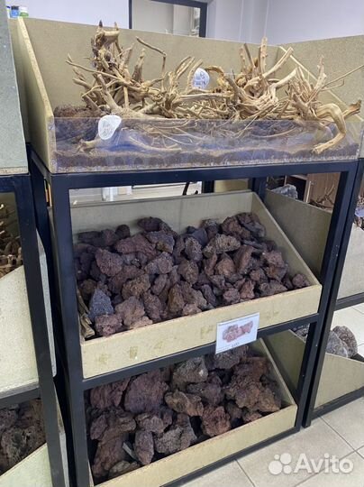 Коряги и камни в аквариум, грунт