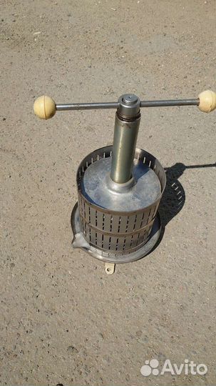 Пресс для сока и винограда СССР