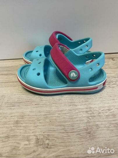 Сандали crocs c5 на девочку