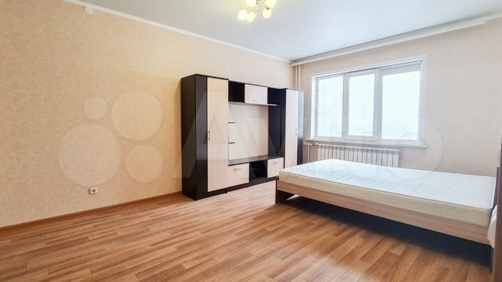 1-к. квартира, 33 м², 1/10 эт.