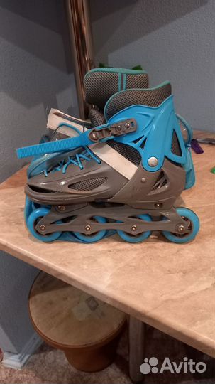 Роликовые коньки новые