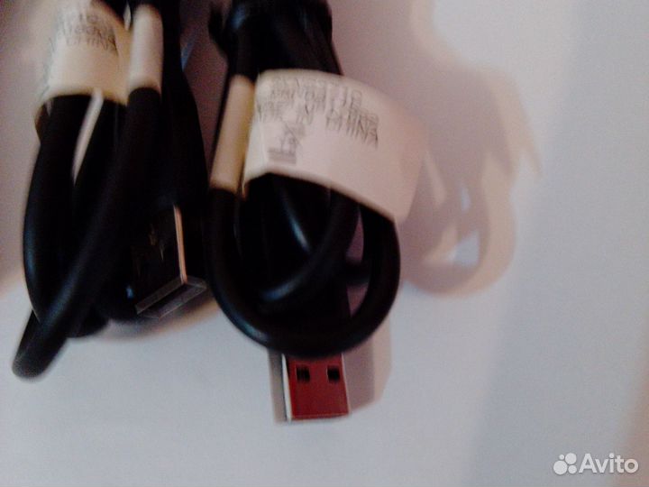 Кабель зарядного устройства телефона