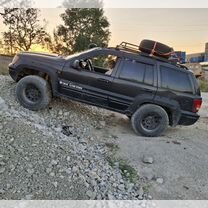 Jeep Grand Cherokee 3.1 AT, 2000, 330 000 км, с пробегом, цена 500 000 руб.