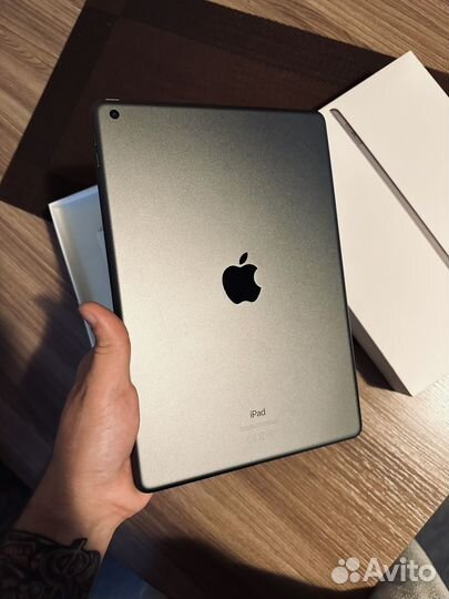 iPad 2020 32gb Space Gray акб100