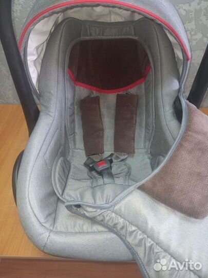 Переноска для детей в машину