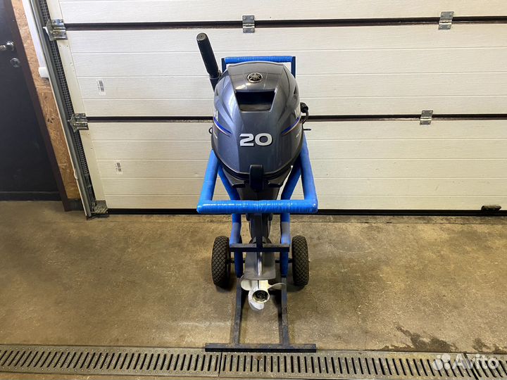 Лодочный мотор